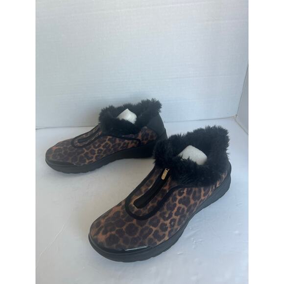 BZees Golden Zip Faux Fur Black/Brown Leopard Print Bootie Comfort Shoes Sz 11M - Picture 1 of 11